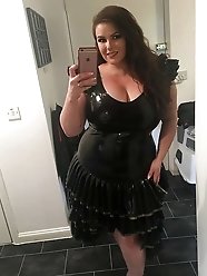 Posh damsel wants to undress the stranger